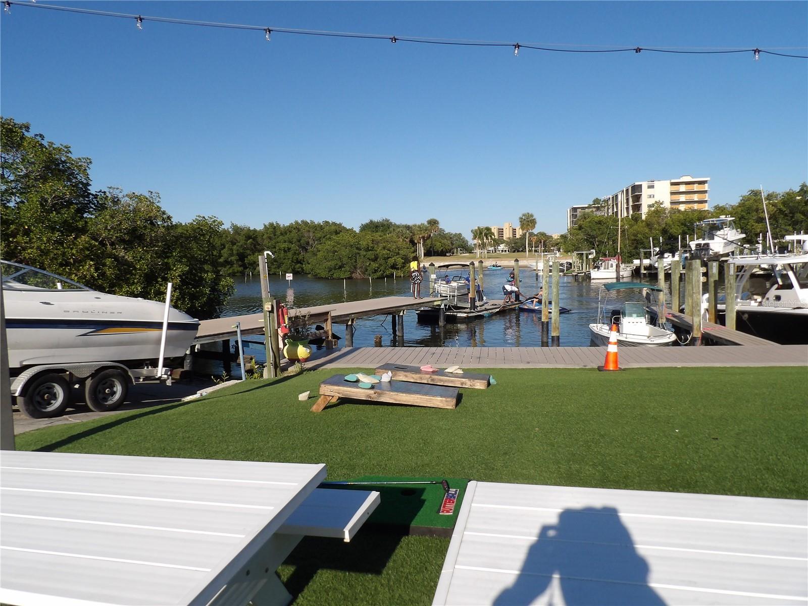 3300 COVE CAY DR #6G — photo 25
