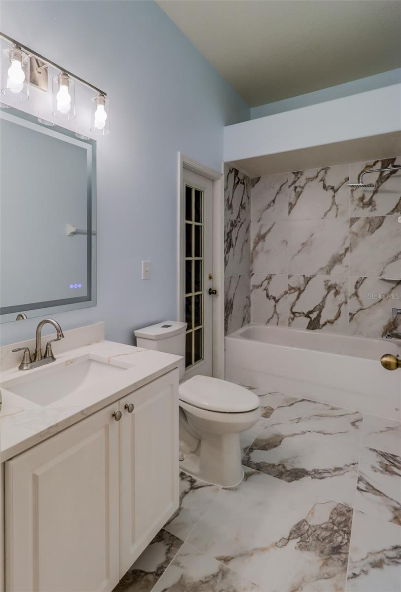207 TAYLOR BAY LN — photo 39