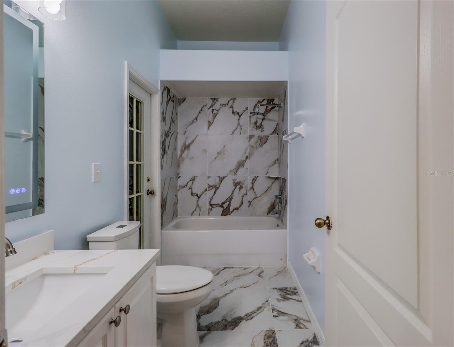 207 TAYLOR BAY LN — photo 42