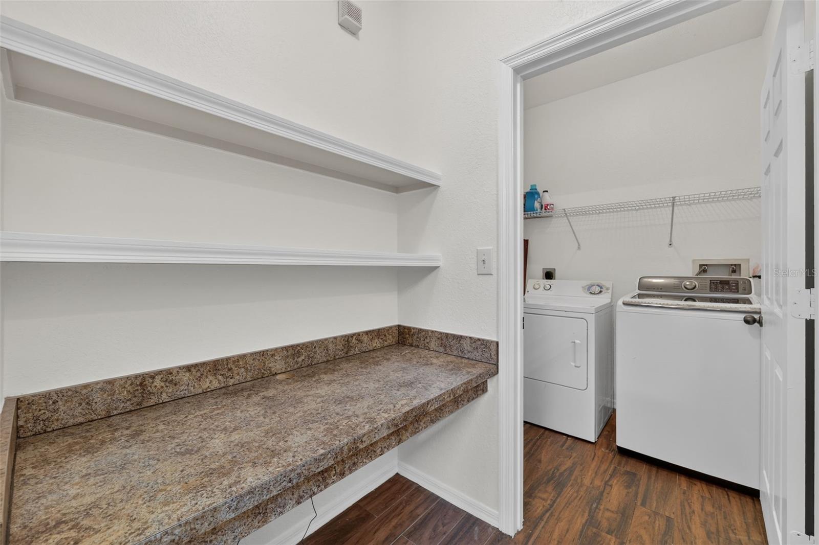 10103 COURTNEY OAKS CIR #302 — photo 20