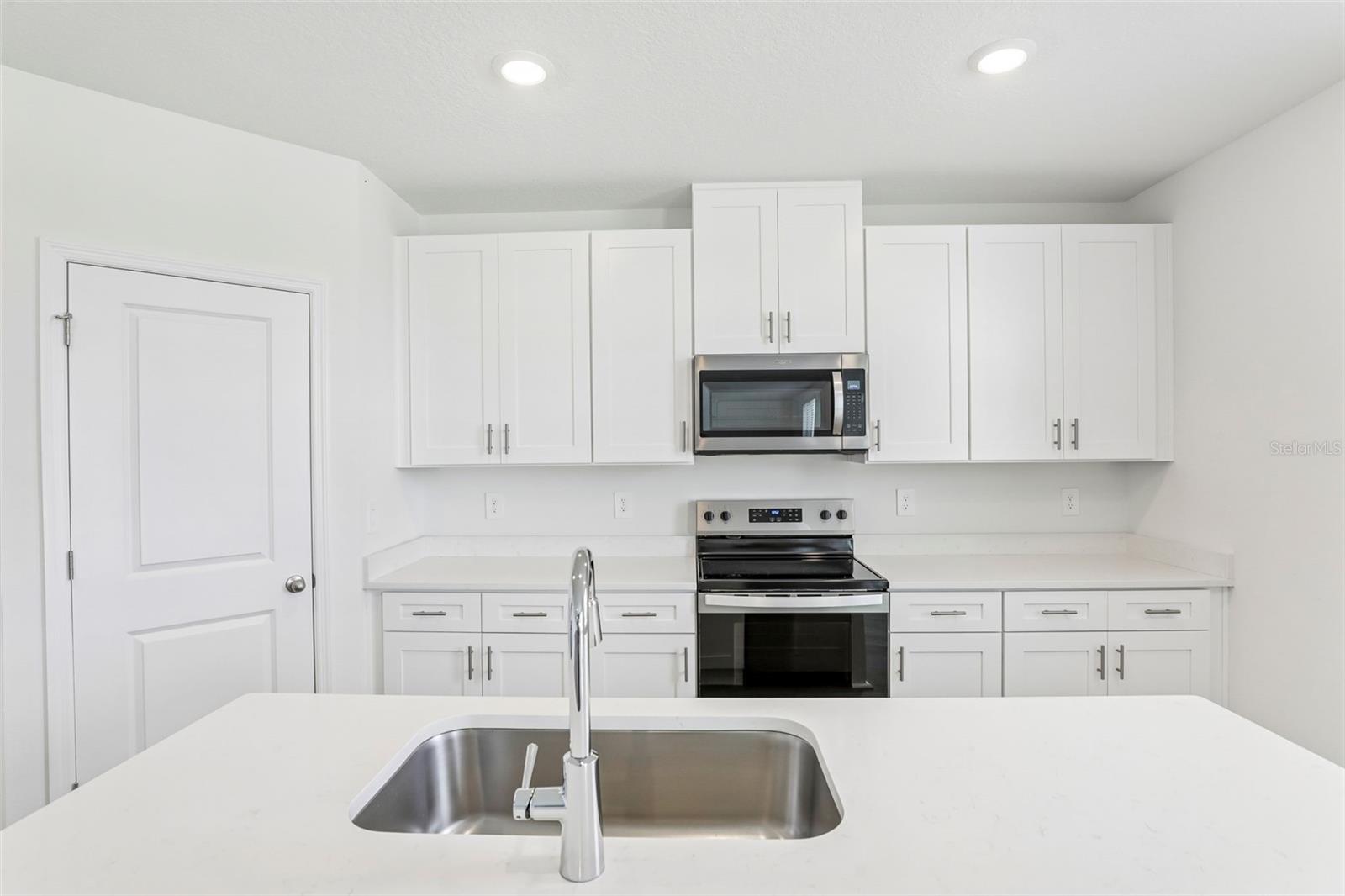 12579 HOURGLASS WAY — photo 14