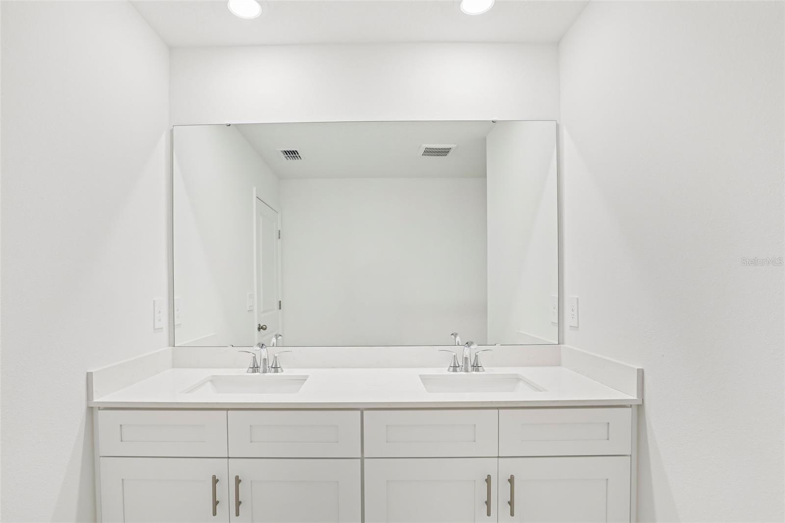 12579 HOURGLASS WAY — photo 35