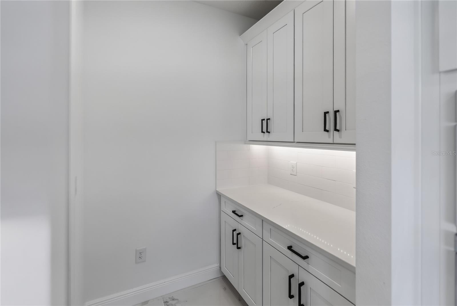 7595 SEAHAWK AVE — photo 70