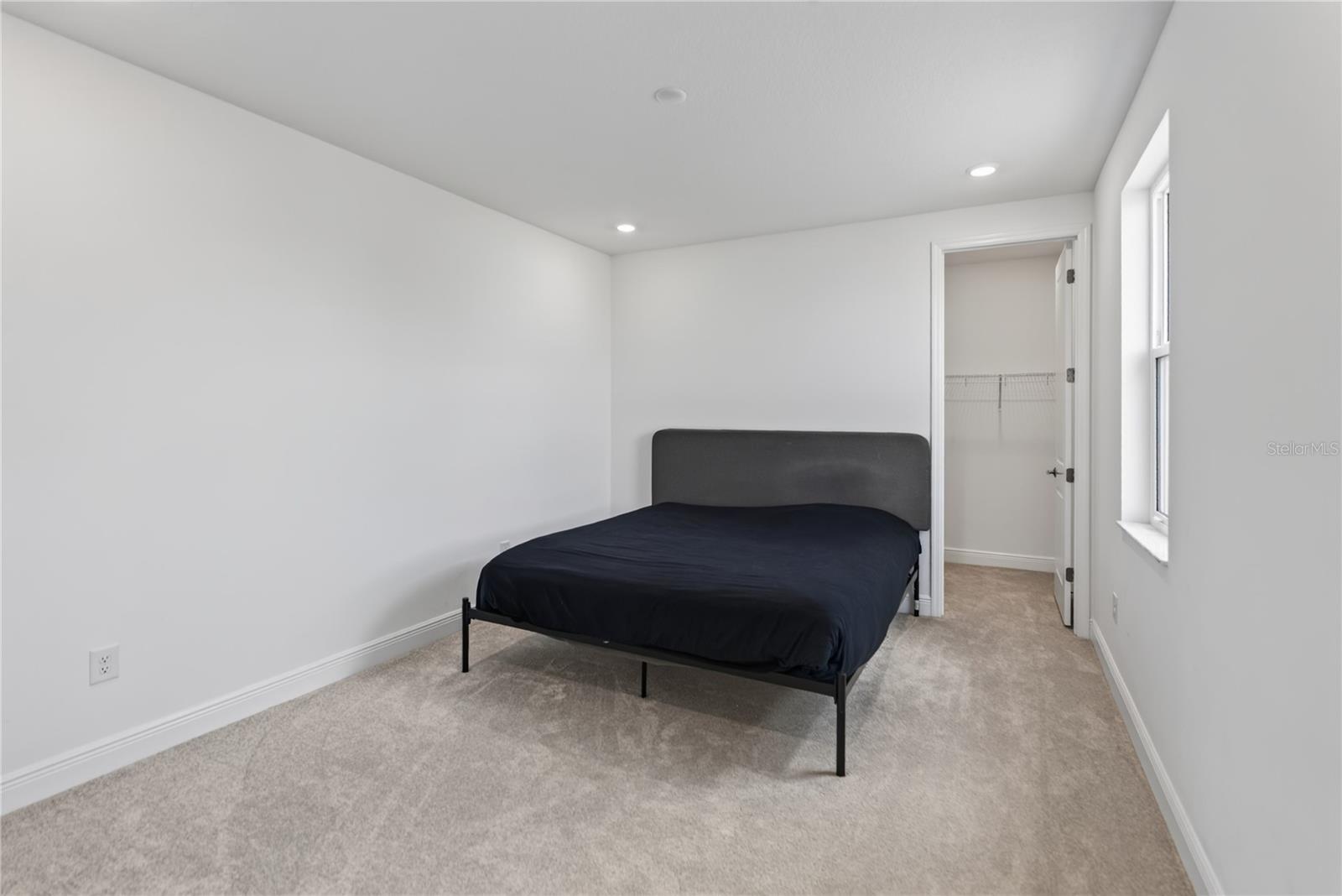 7595 SEAHAWK AVE — photo 36