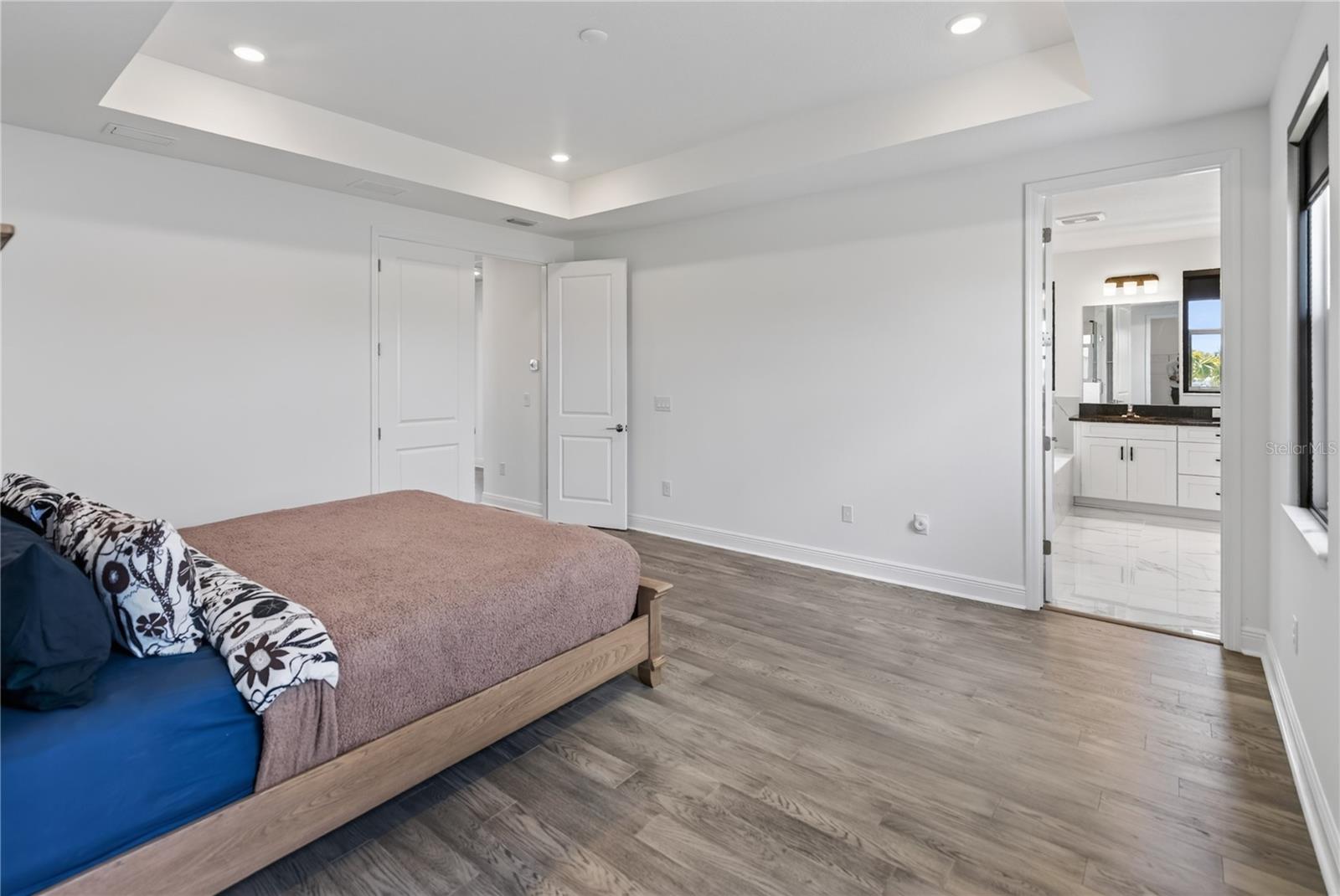 7595 SEAHAWK AVE — photo 25