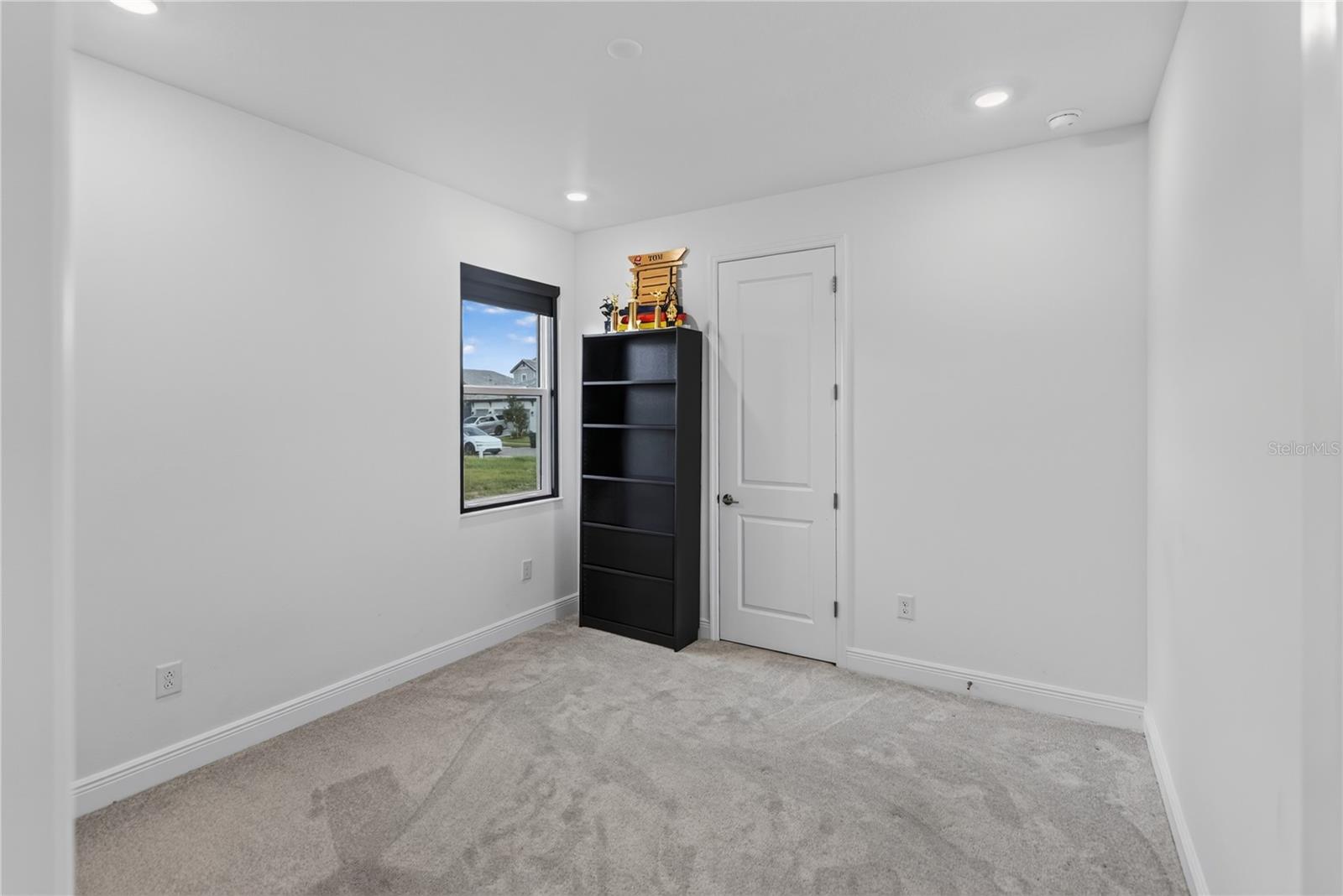 7595 SEAHAWK AVE — photo 54