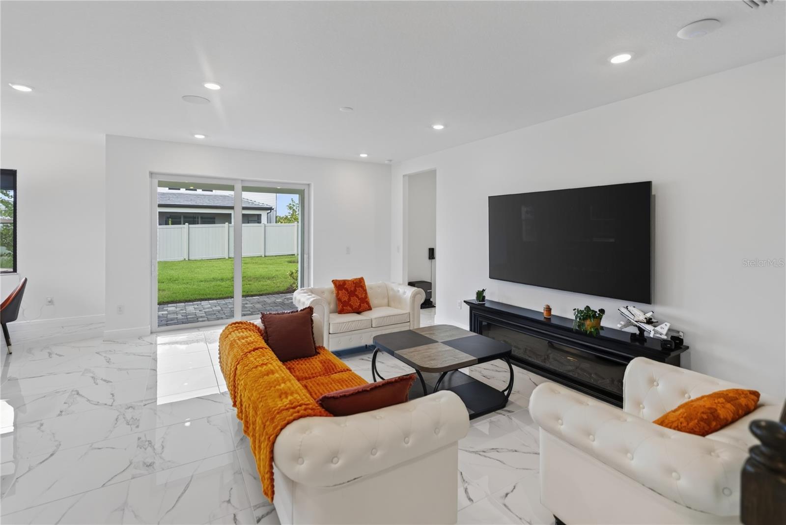 7595 SEAHAWK AVE — photo 59
