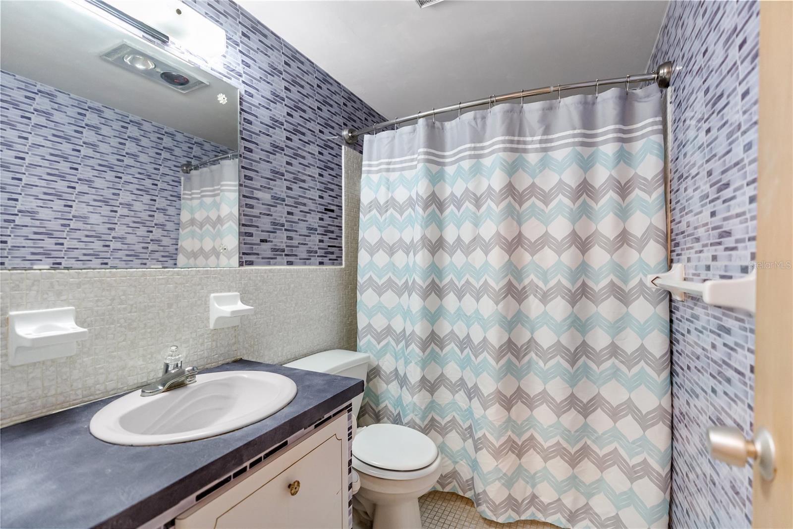 6050 21ST ST N #20 — photo 7