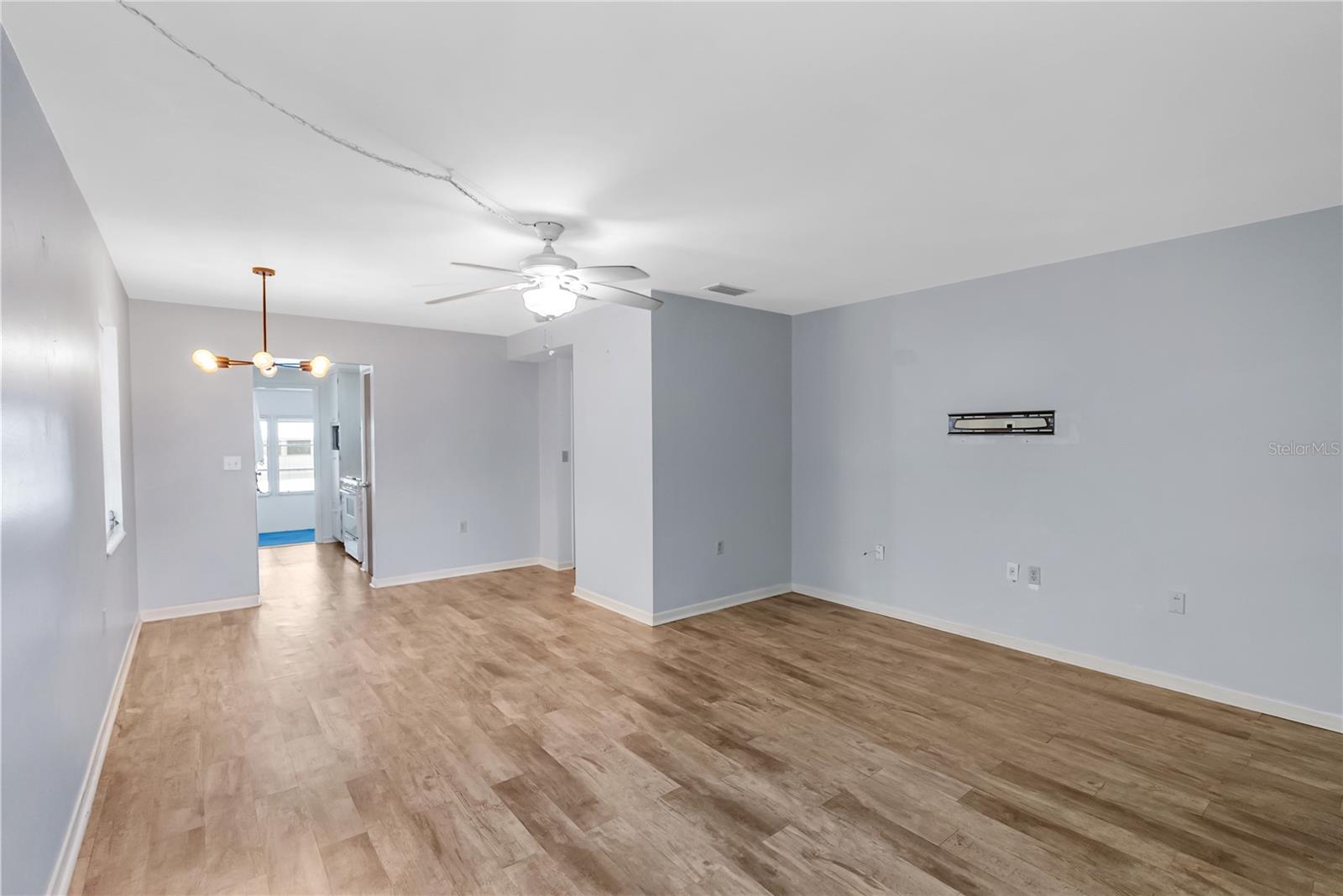 6050 21ST ST N #20 — photo 11