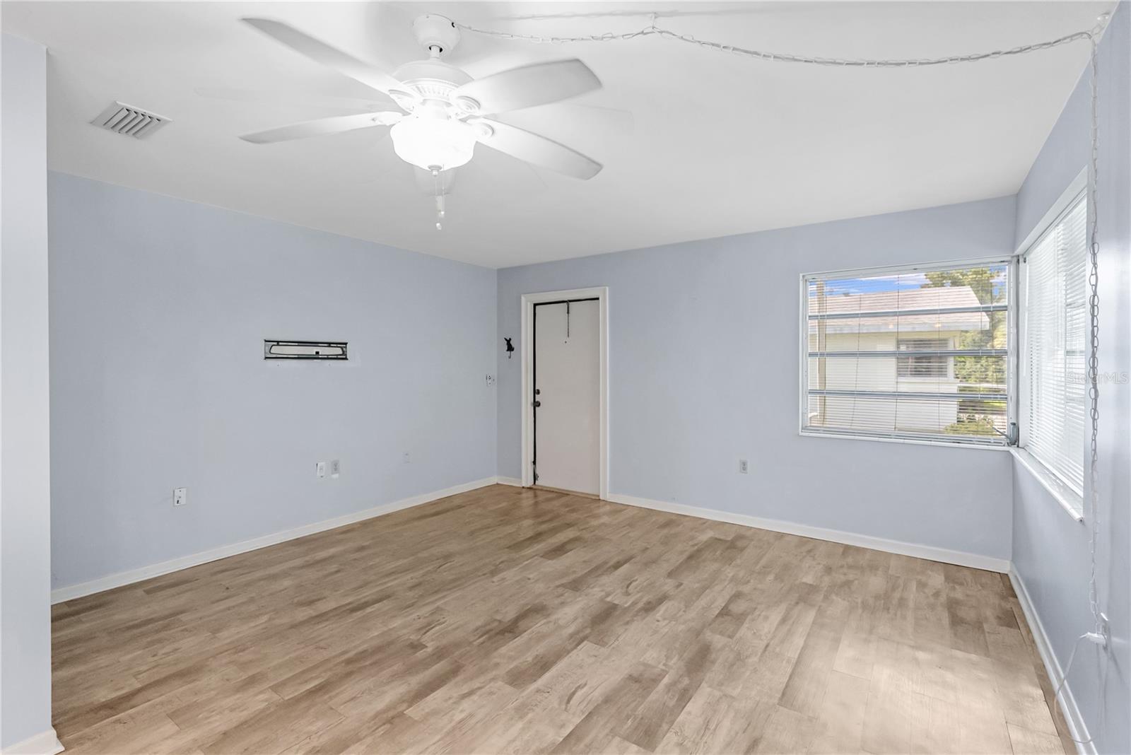 6050 21ST ST N #20 — photo 9