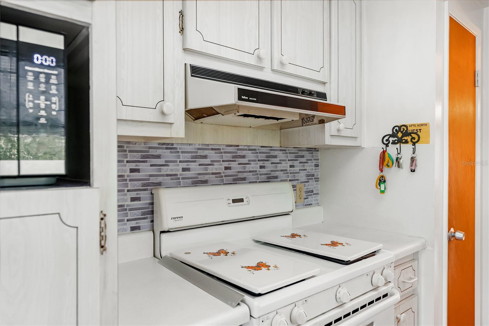 6050 21ST ST N #20 — photo 12