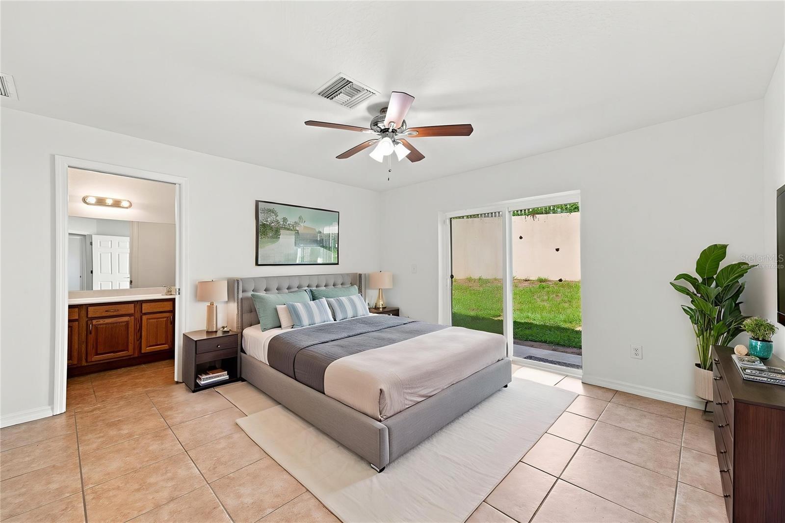 37150 HIGHLAND BLUFF CIR — photo 8