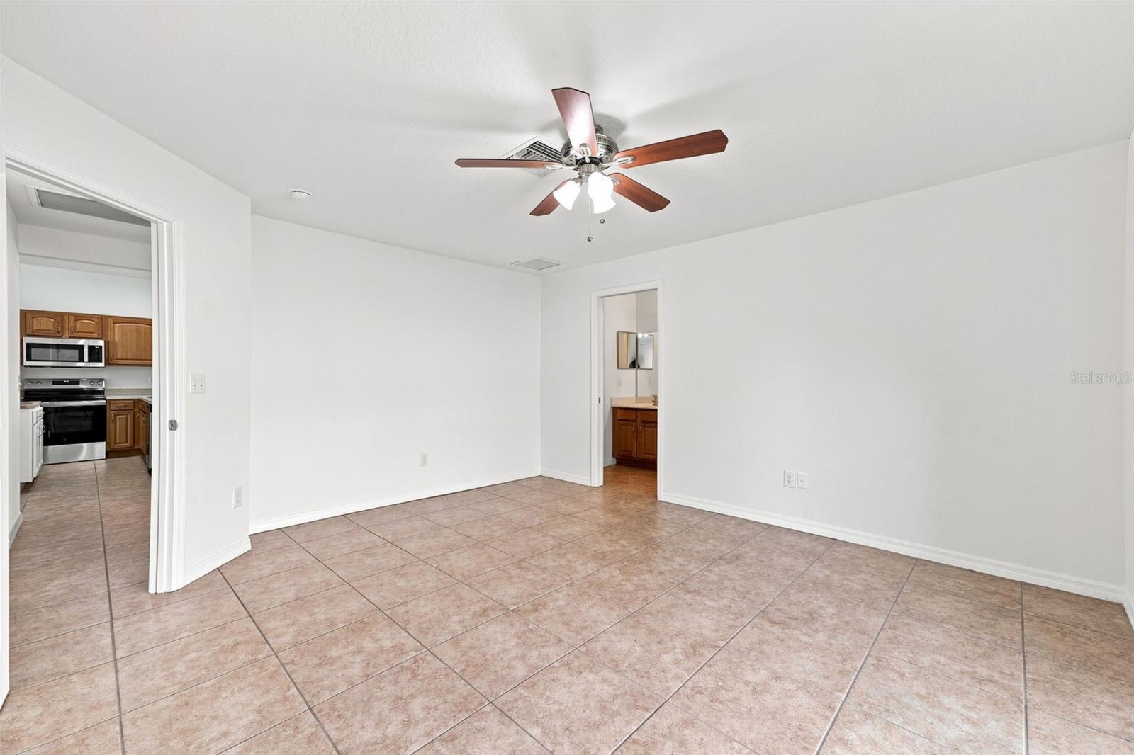 37150 HIGHLAND BLUFF CIR — photo 29