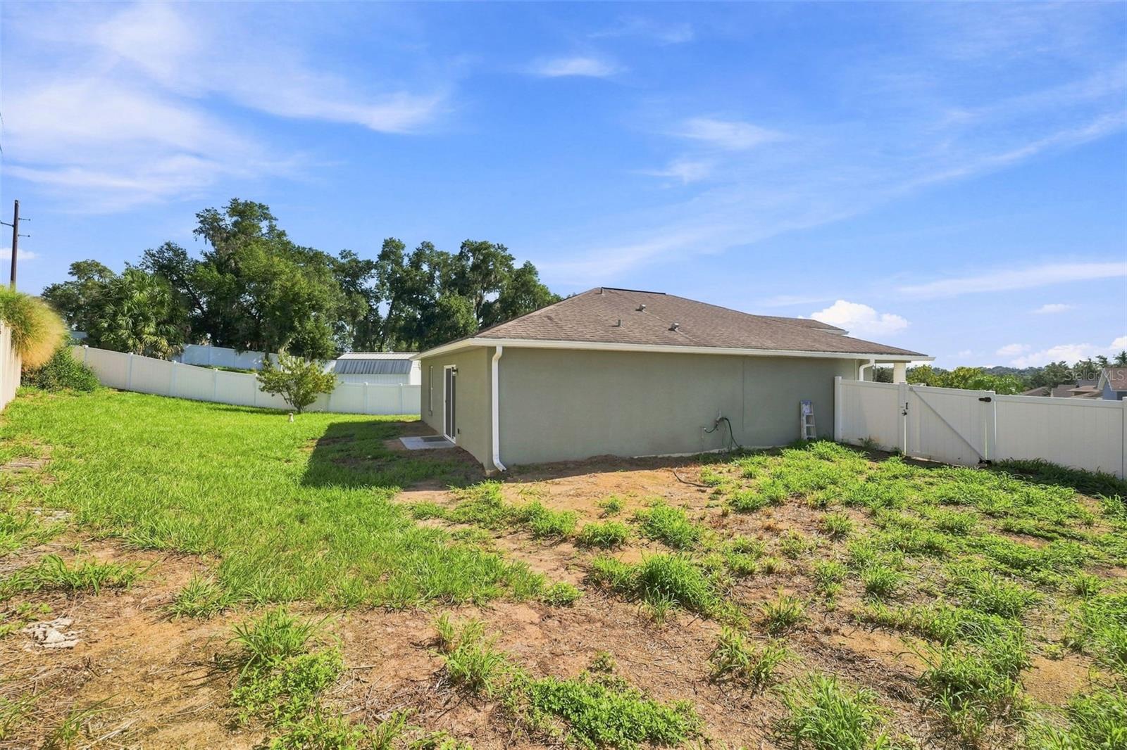 37150 HIGHLAND BLUFF CIR — photo 35