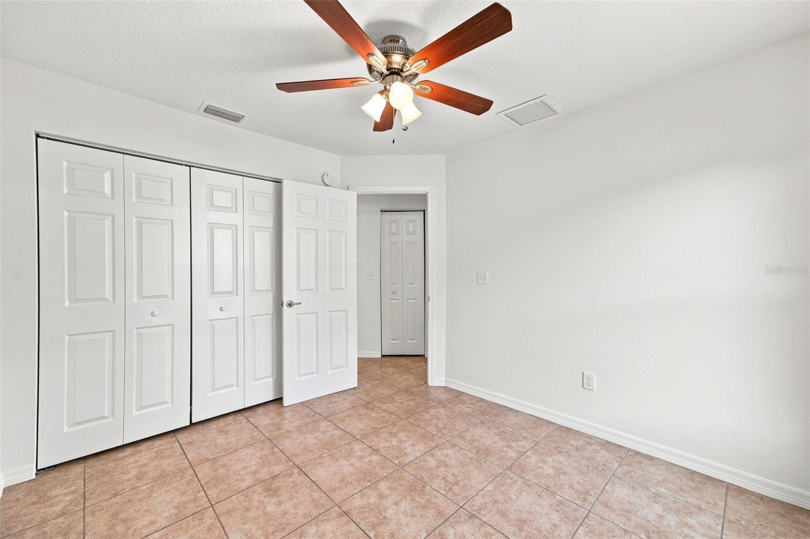 37150 HIGHLAND BLUFF CIR — photo 32