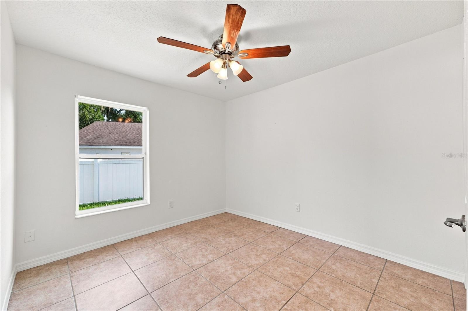 37150 HIGHLAND BLUFF CIR — photo 15