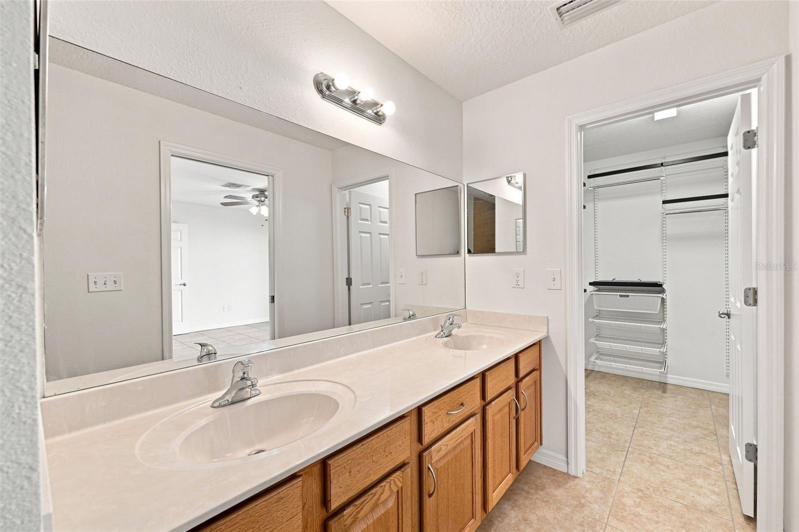 37150 HIGHLAND BLUFF CIR — photo 30
