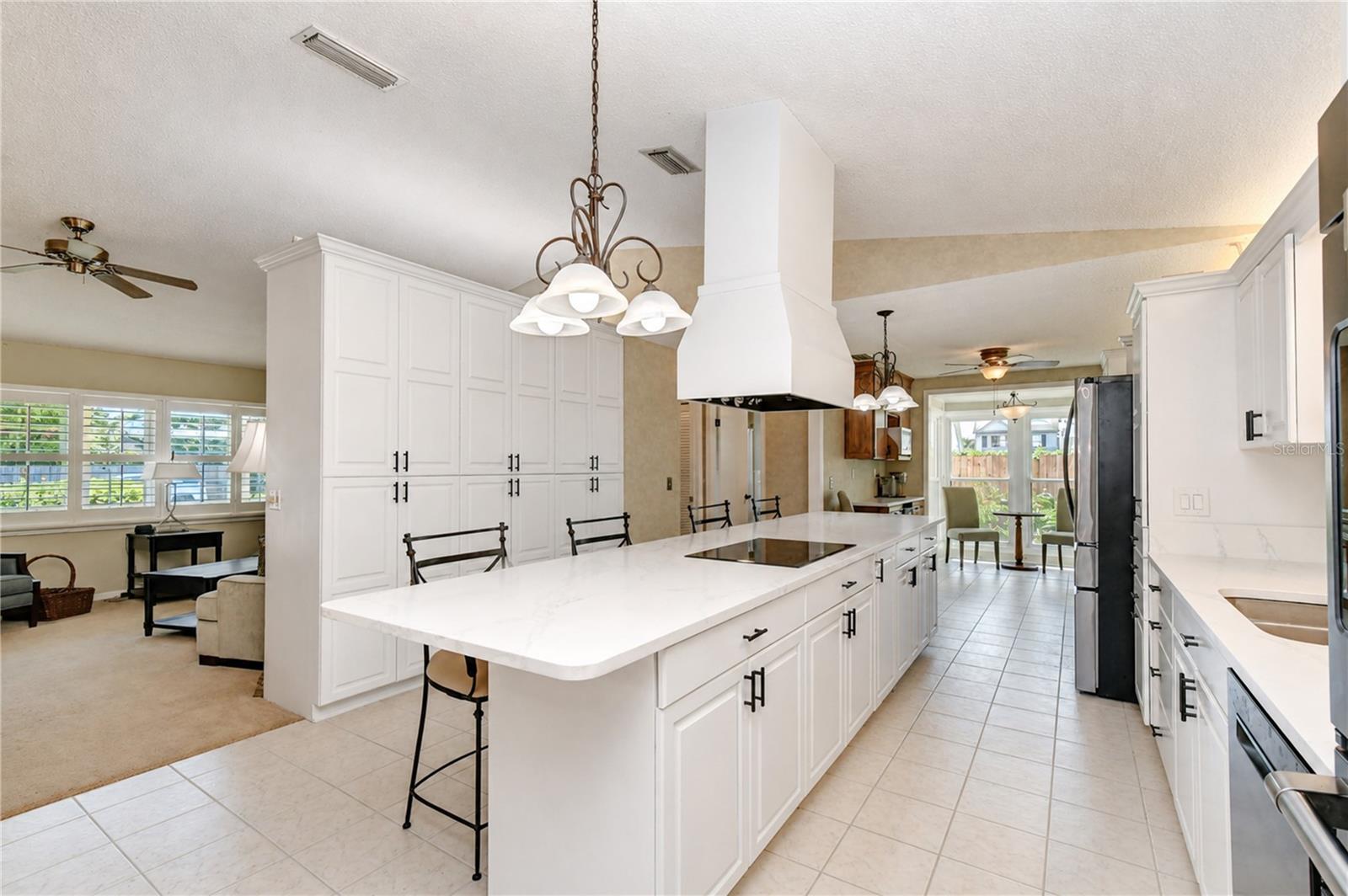 3917 KING DR — photo 15