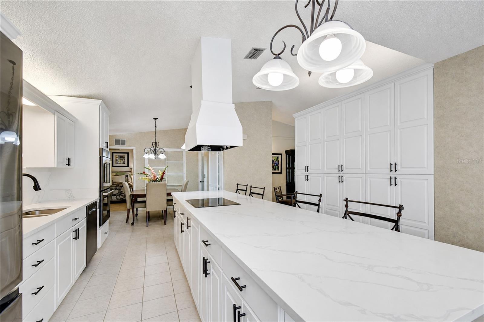 3917 KING DR — photo 12