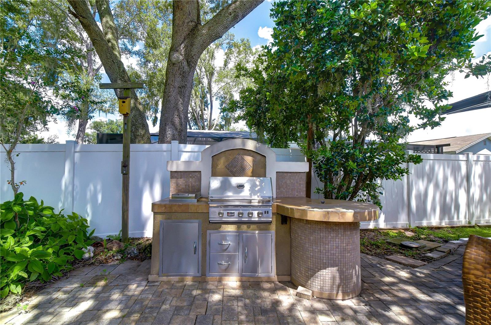 3917 KING DR — photo 49