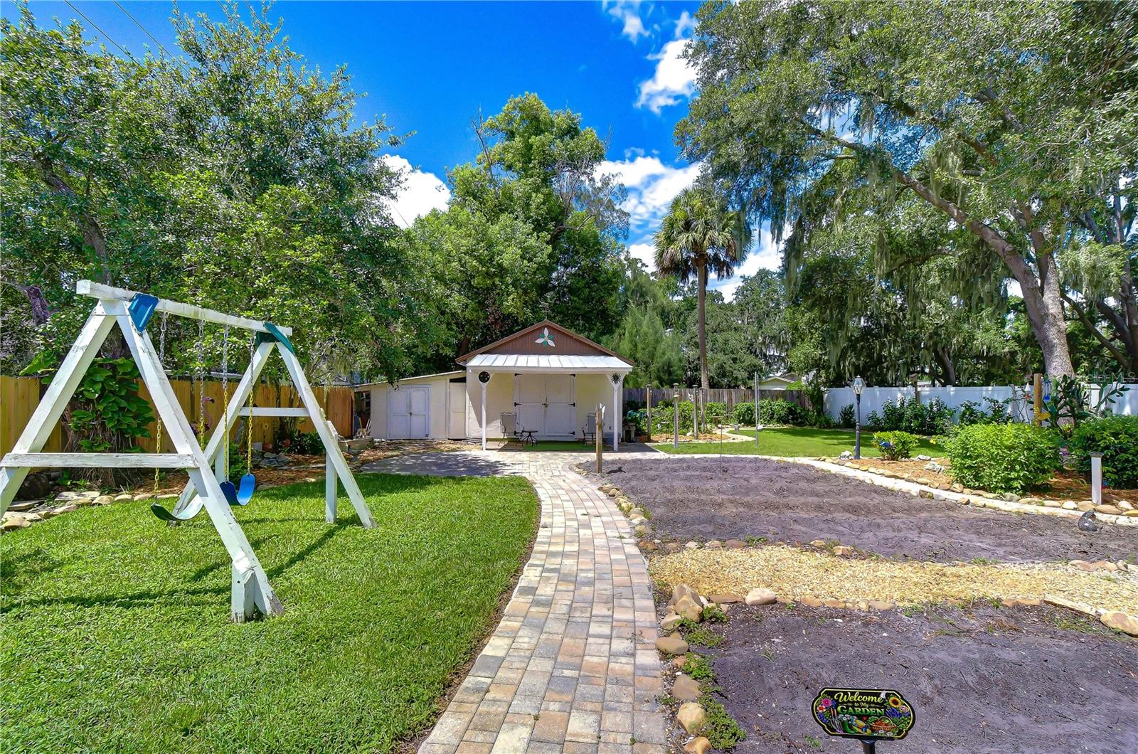 3917 KING DR — photo 52