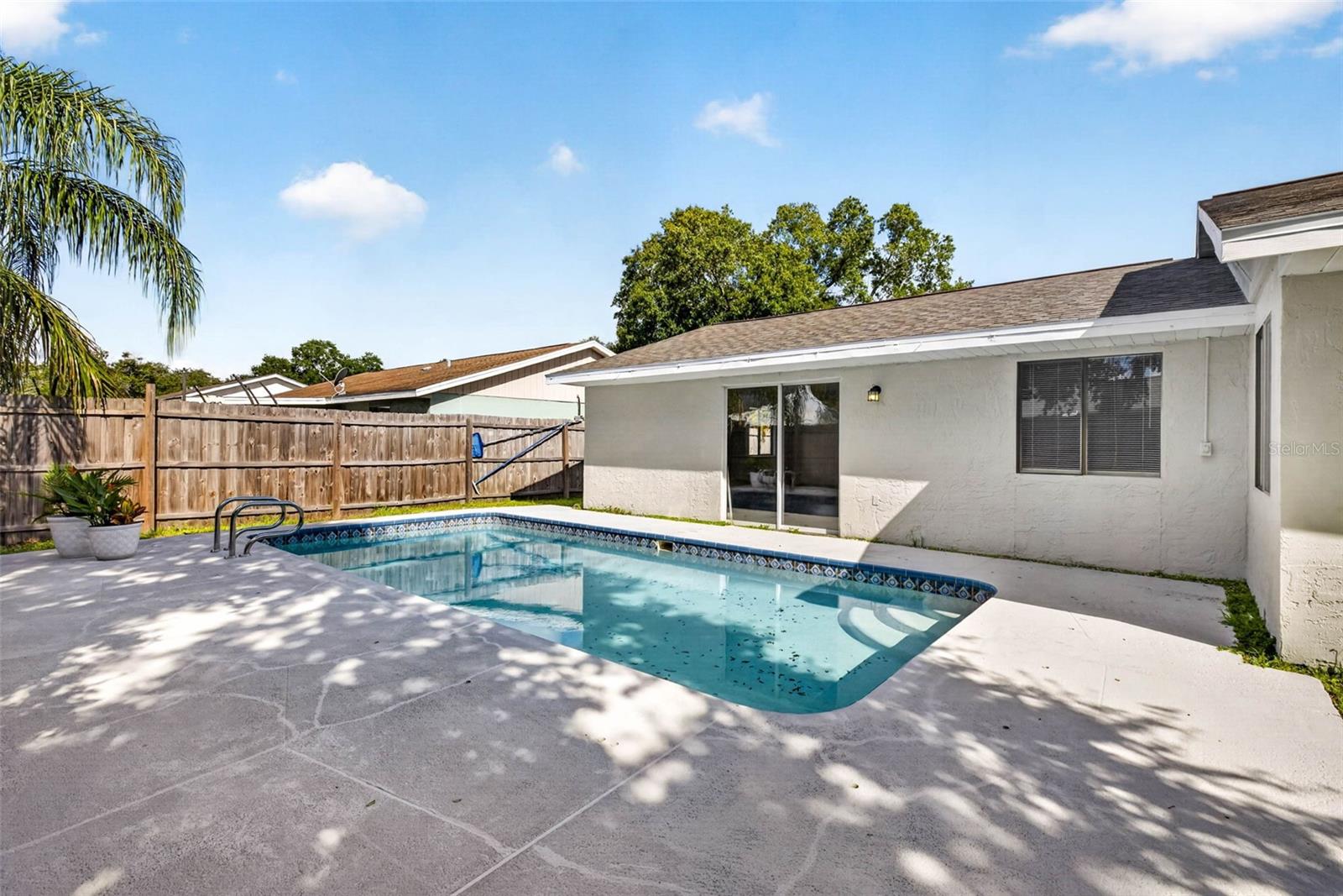 651 TIMBER BAY CIR E — photo 35
