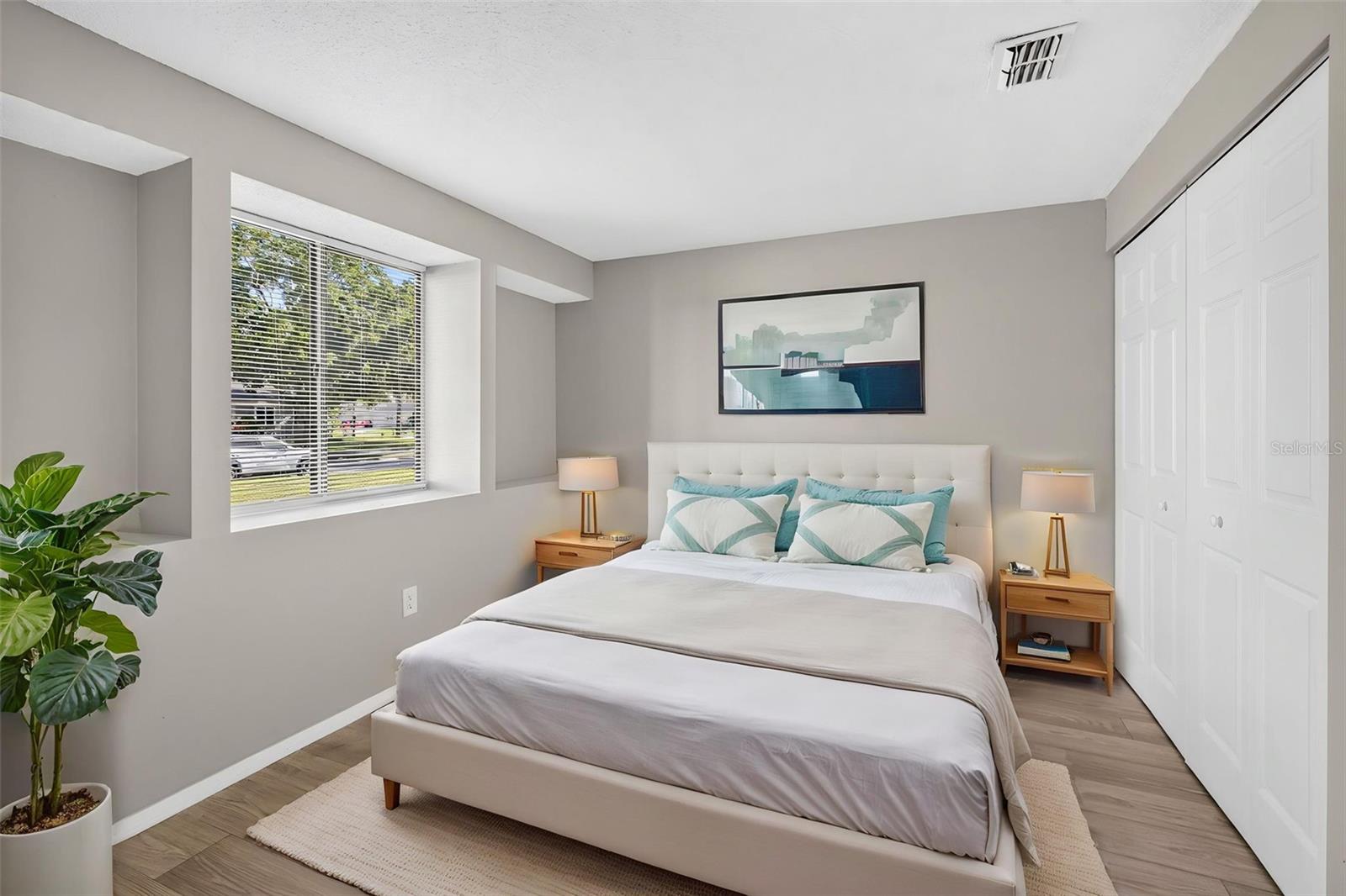 651 TIMBER BAY CIR E — photo 25