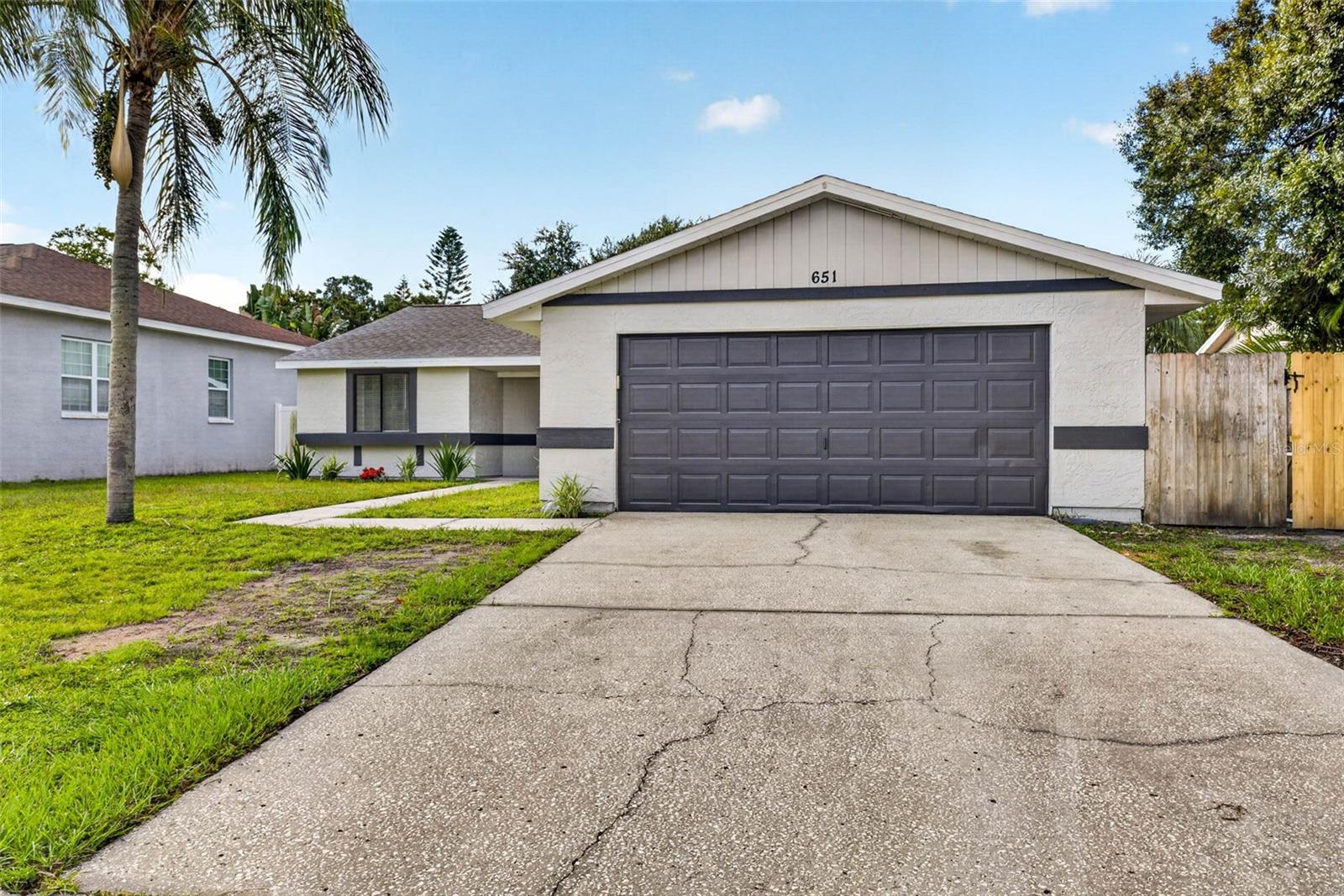 651 TIMBER BAY CIR E — photo 4