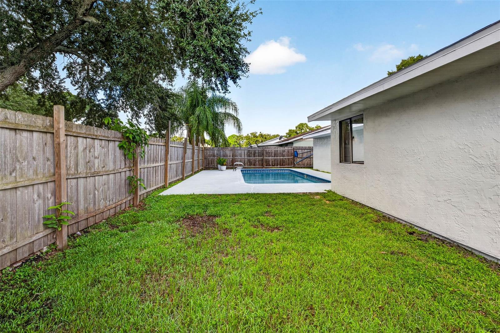651 TIMBER BAY CIR E — photo 37