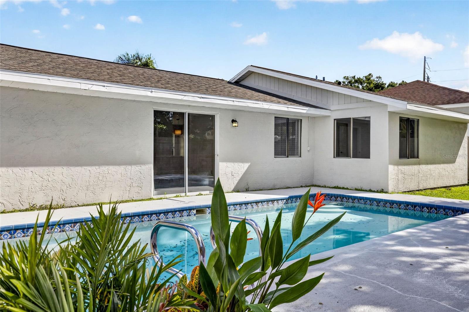 651 TIMBER BAY CIR E — photo 34