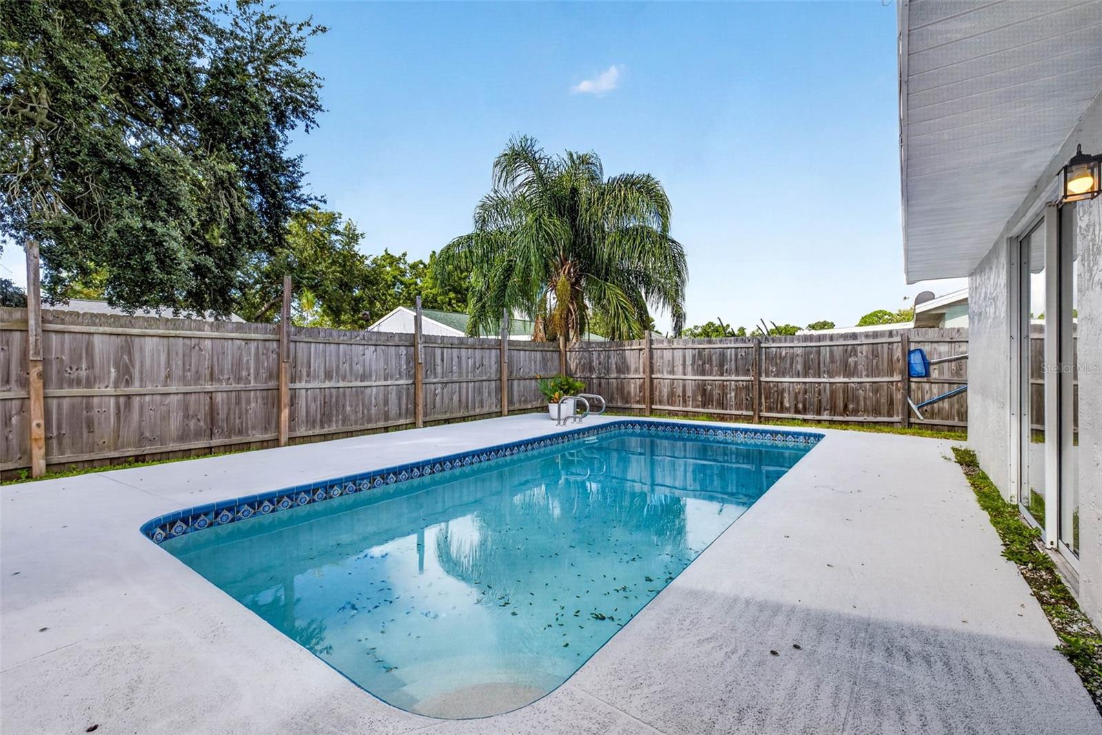 651 TIMBER BAY CIR E — photo 31