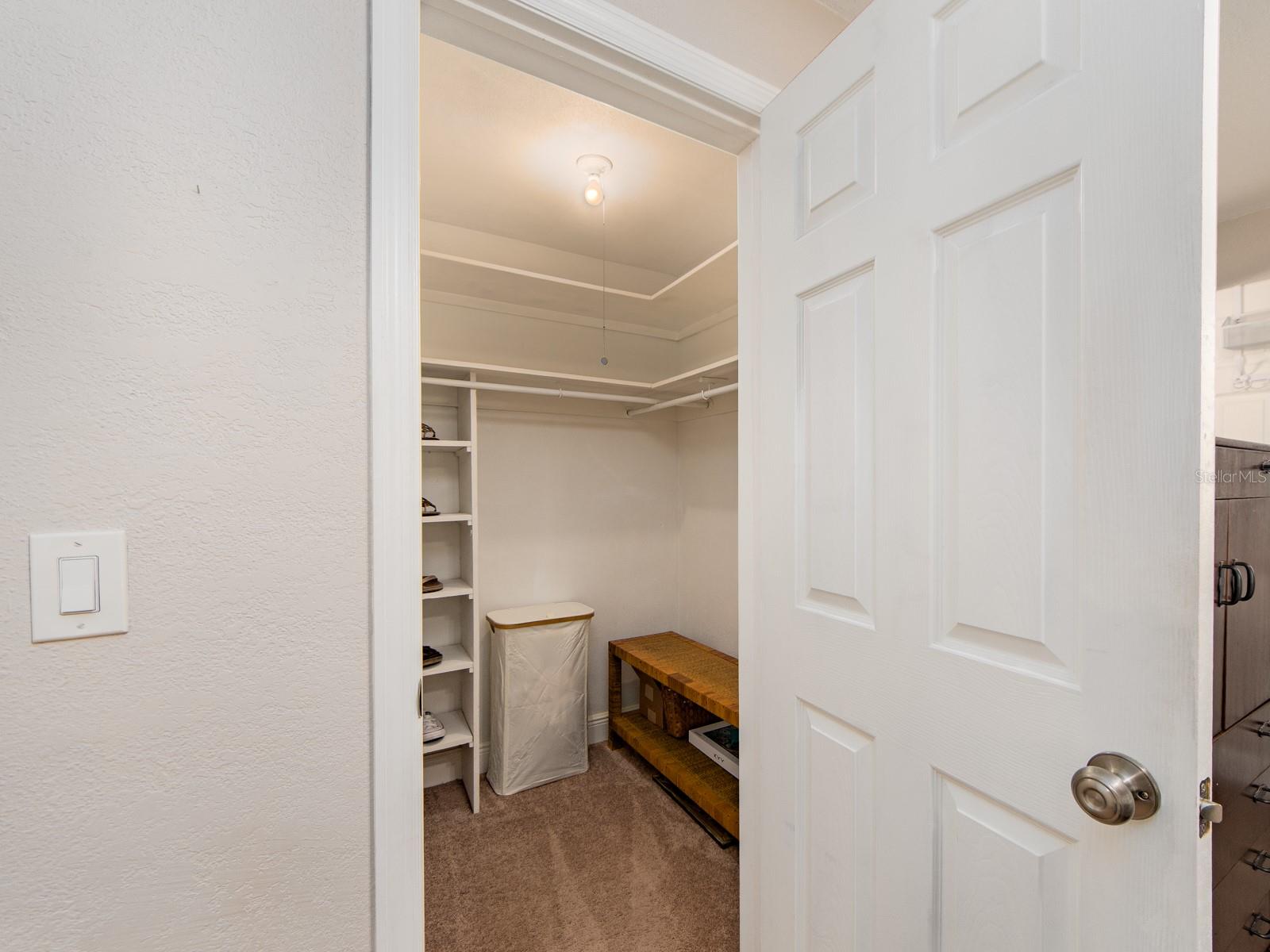 1679 WOODRIDGE DR — photo 15