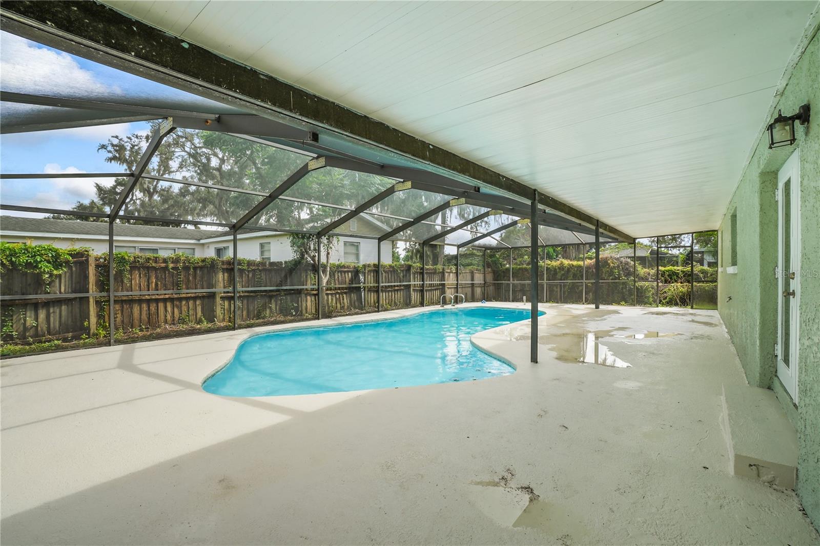 202 GAY RD — photo 37