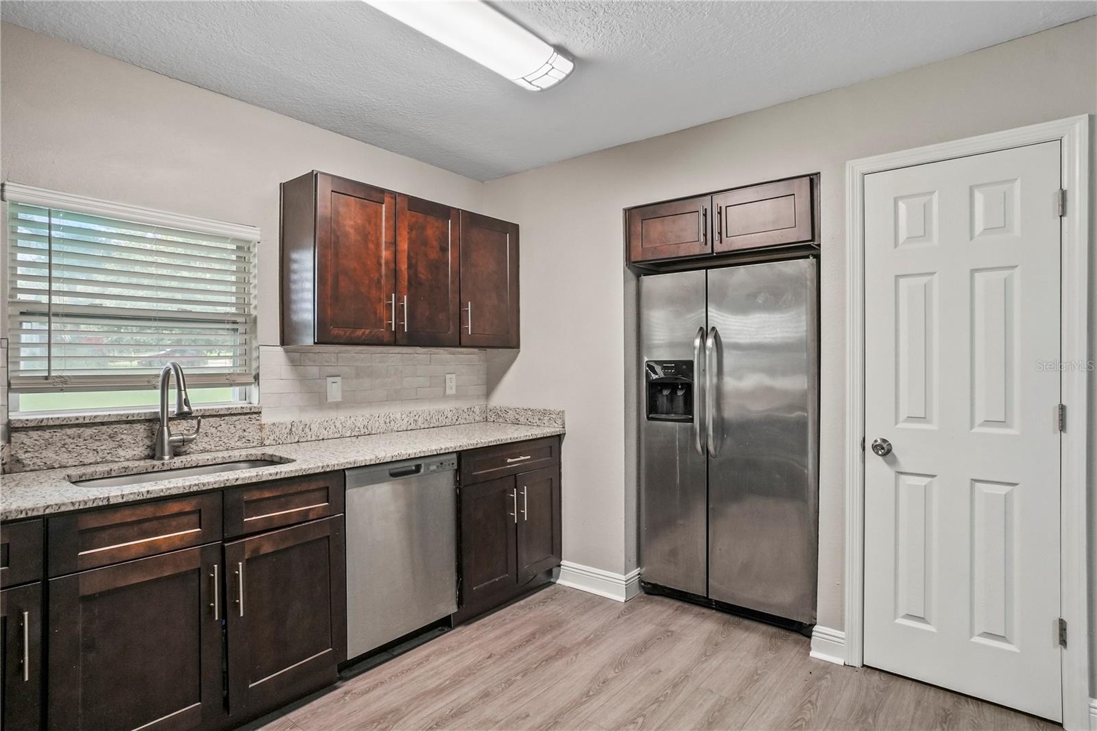202 GAY RD — photo 12