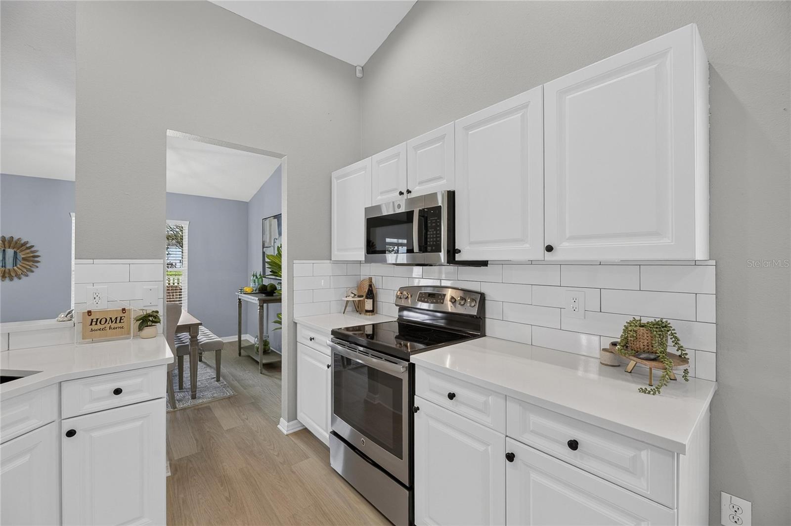 5627 WAR ADMIRAL DR — photo 25