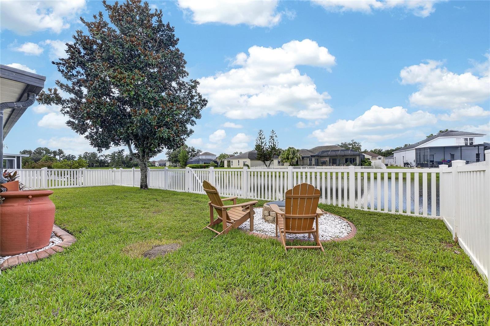 5627 WAR ADMIRAL DR — photo 39