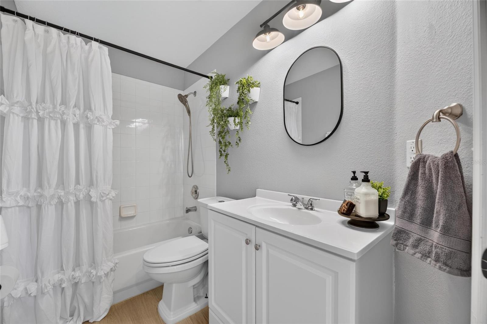 5627 WAR ADMIRAL DR — photo 15