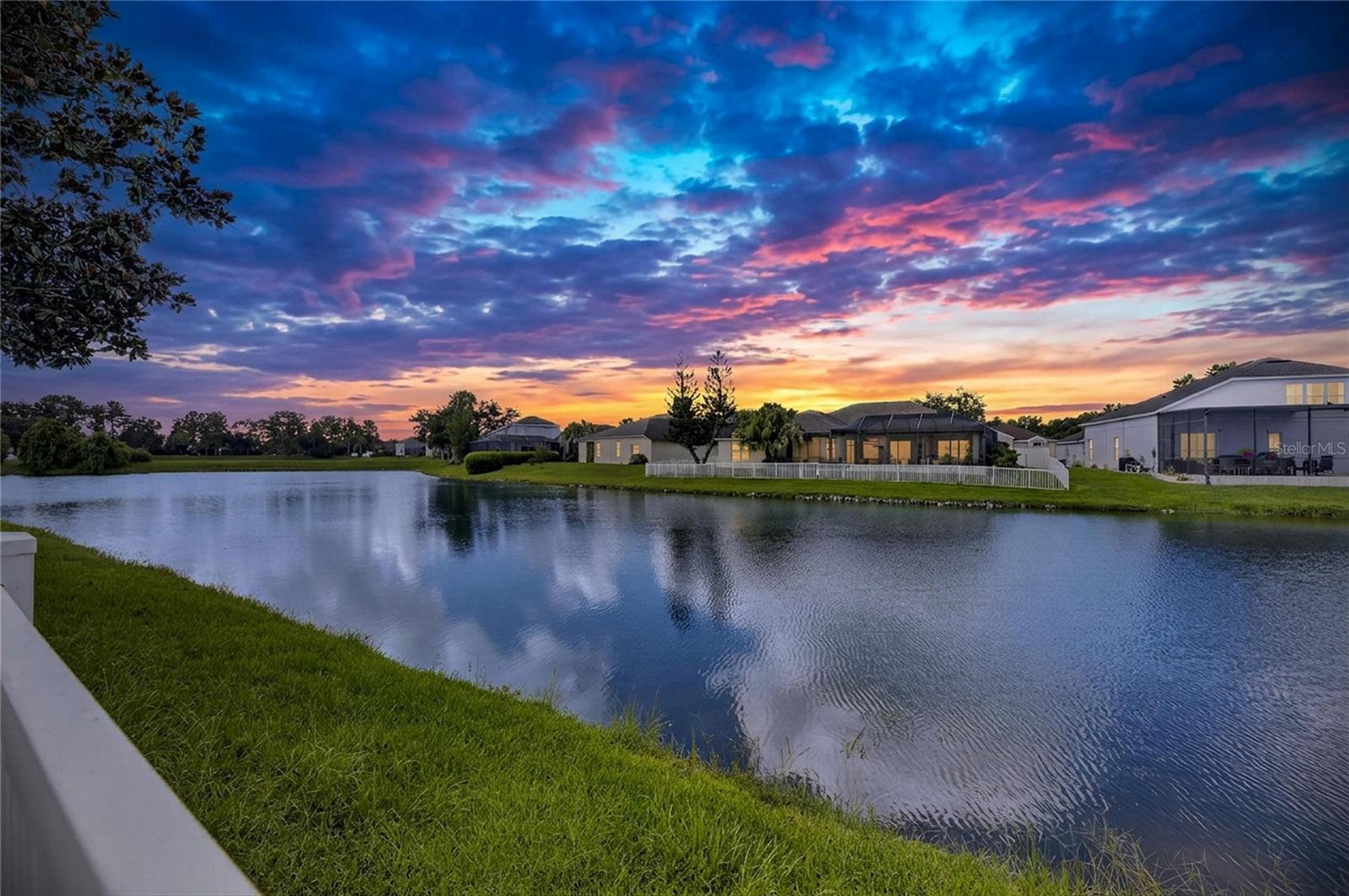 5627 WAR ADMIRAL DR — photo 40