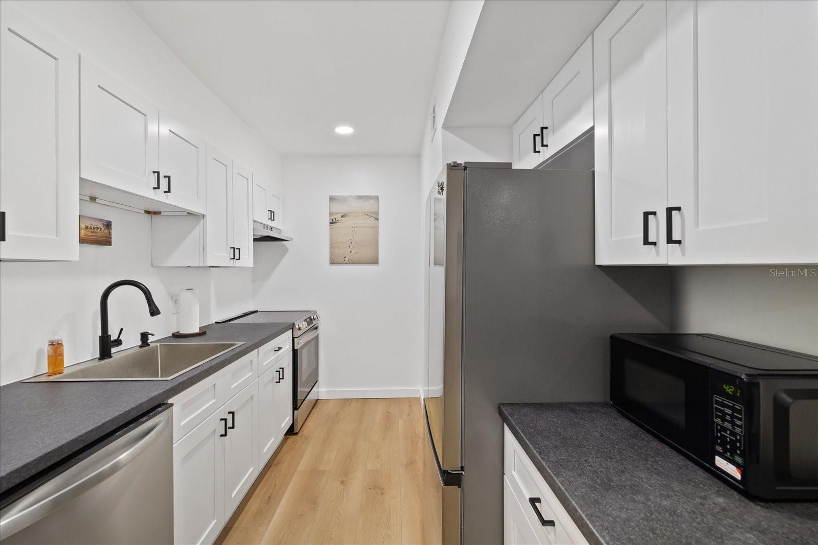 253 REX PL #B — photo 8