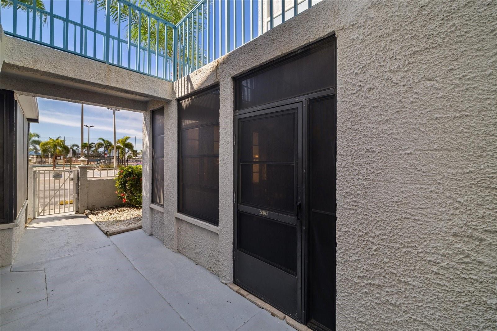 253 REX PL #B — photo 18