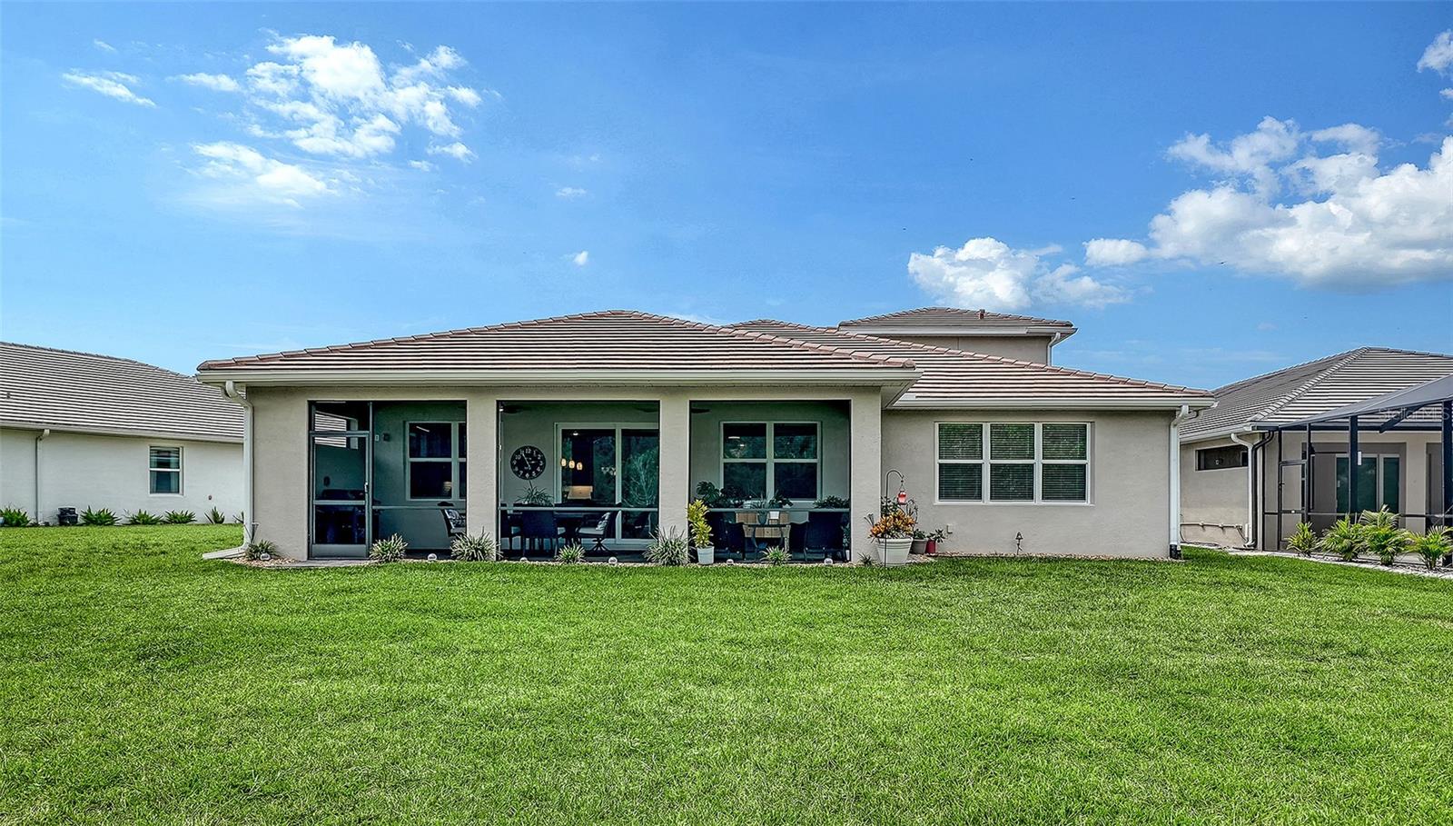 469 BANEBERRY CT — photo 31