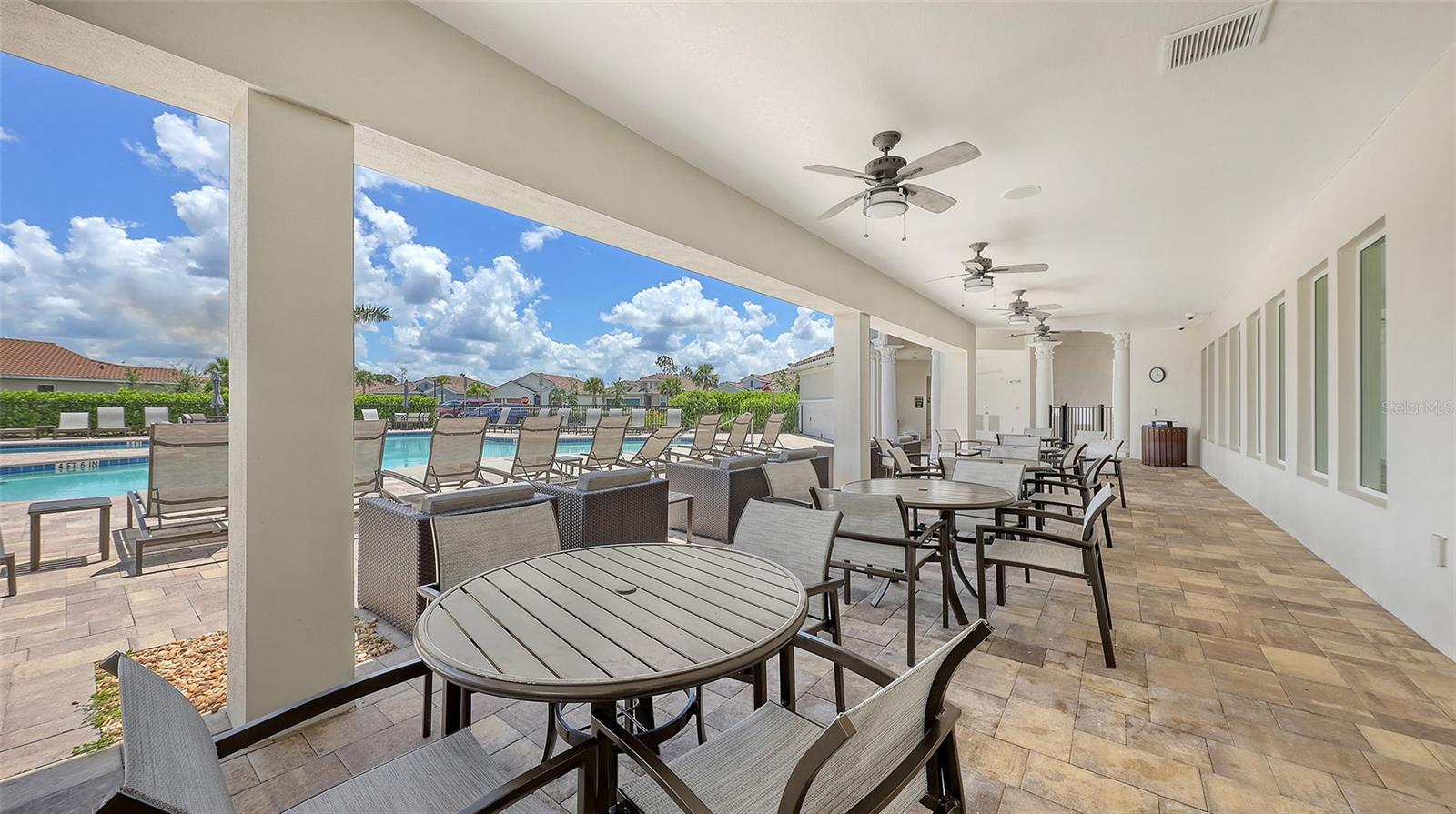 469 BANEBERRY CT — photo 42