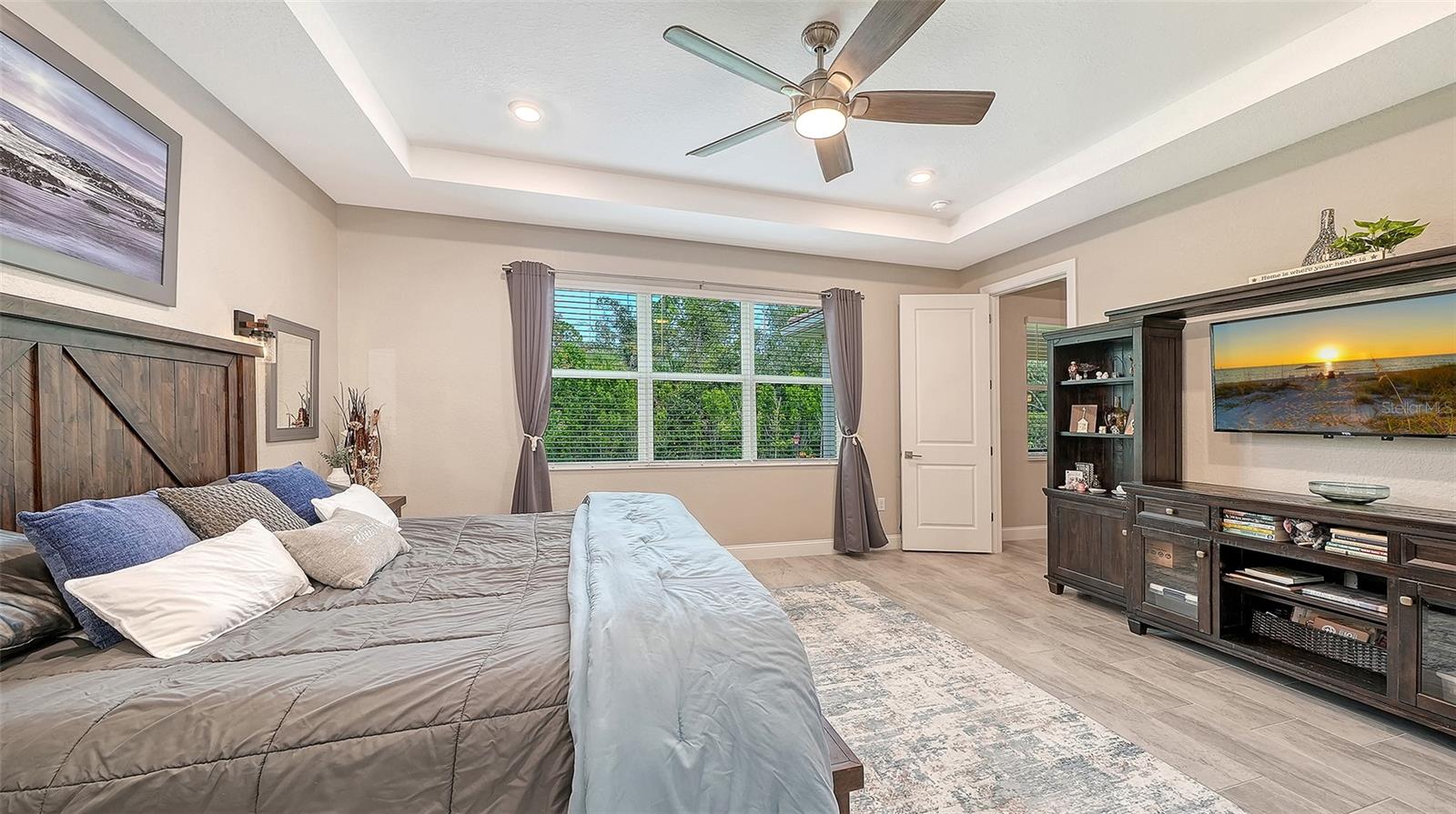 469 BANEBERRY CT — photo 15