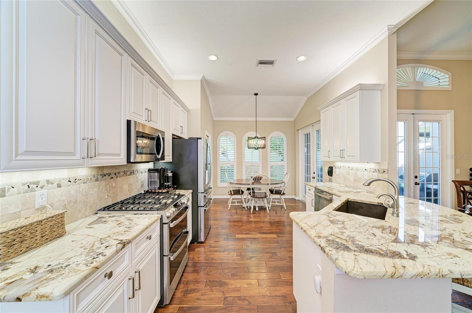 7818 TROON CT — photo 24
