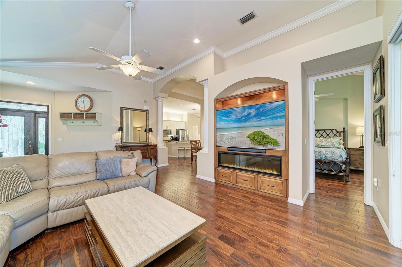 7818 TROON CT — photo 17