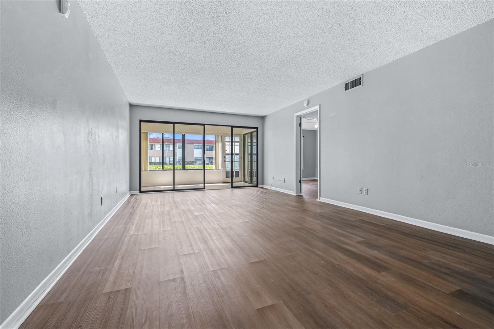 1750 BELLEAIR FOREST DR #A8 — photo 17