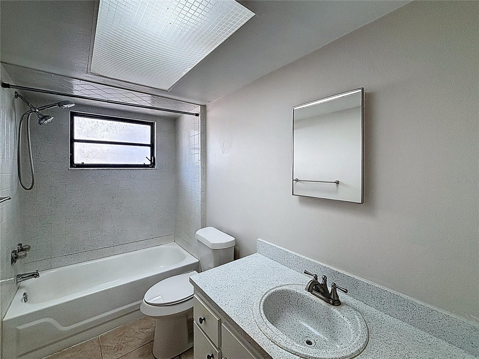 10597/10595 101ST AVE — photo 37