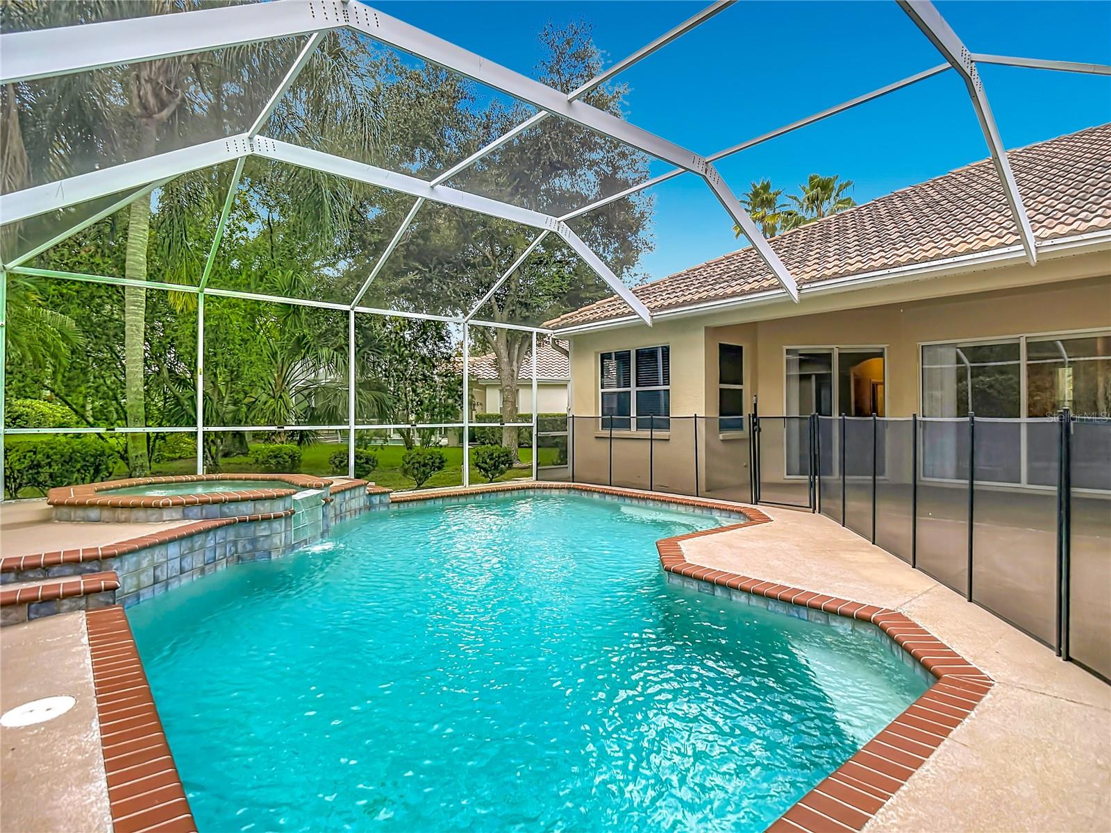 10221 GARDEN ALCOVE DR — photo 55