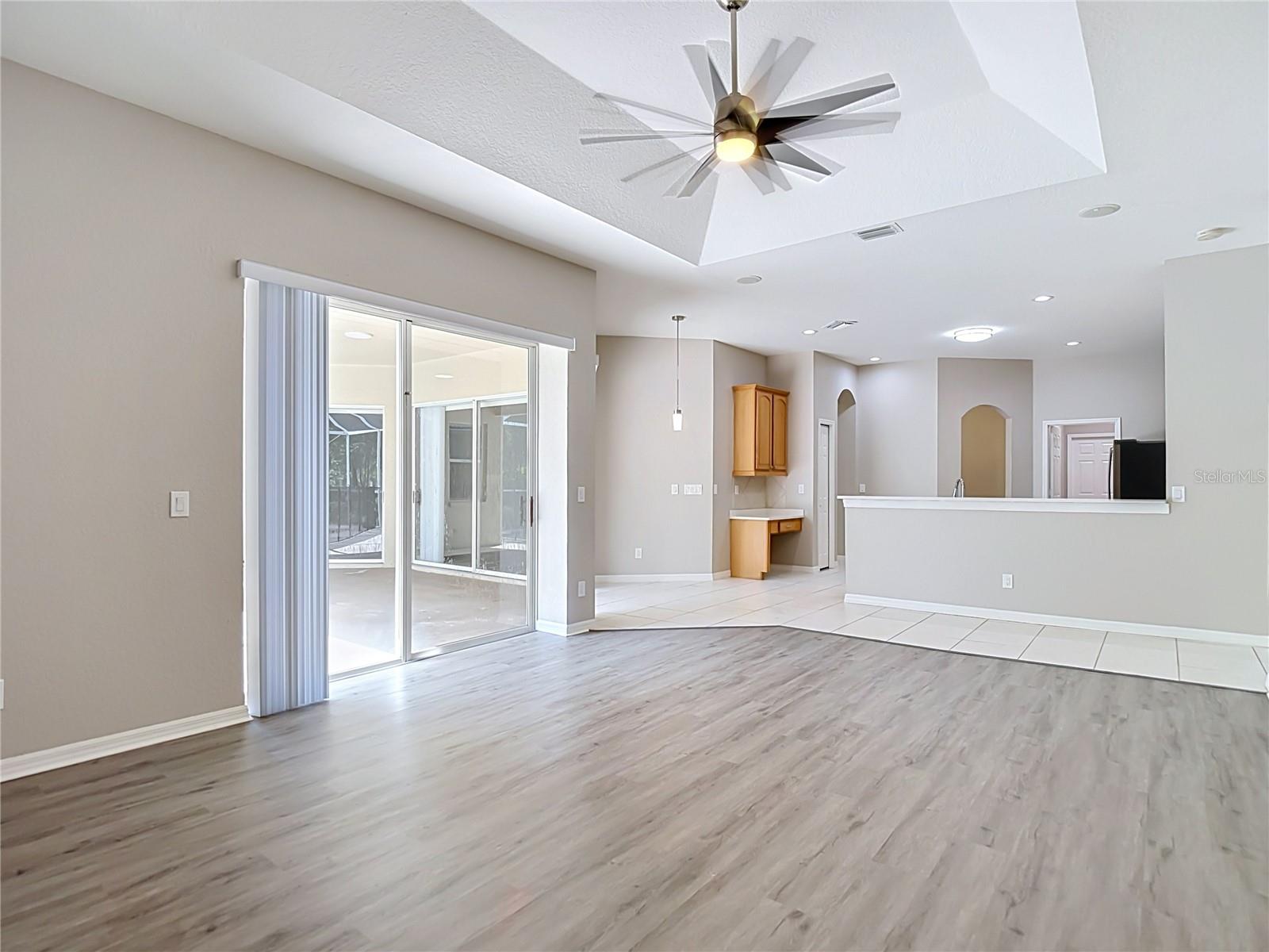 10221 GARDEN ALCOVE DR — photo 24