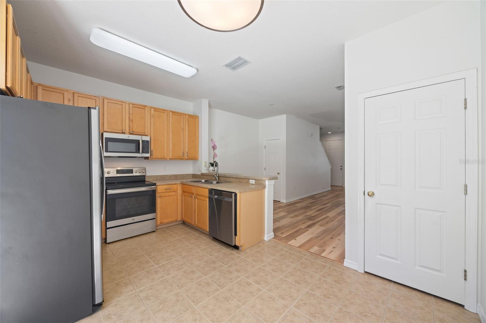 11608 DECLARATION DR — photo 19